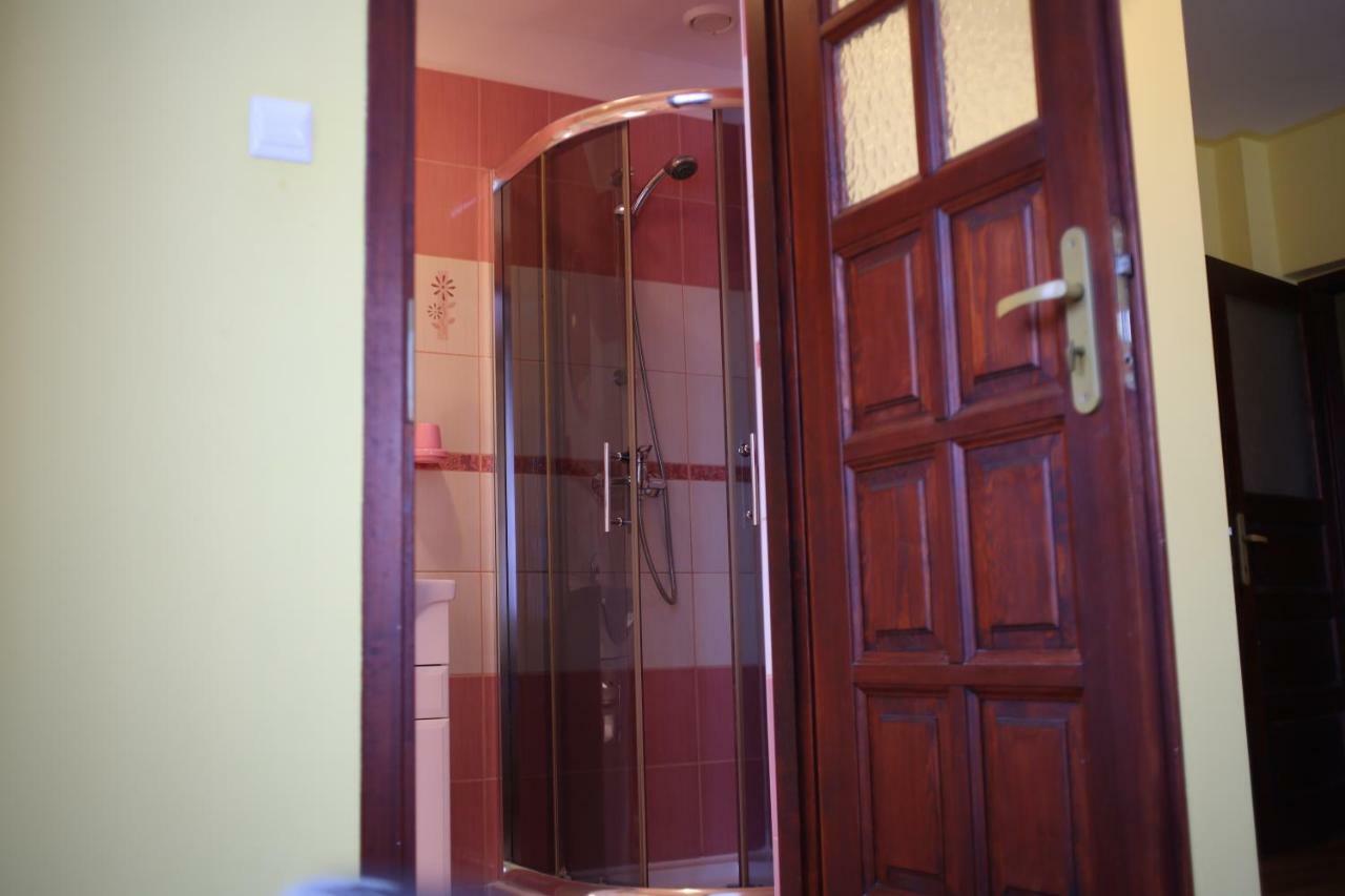 Pokoje Goscinne U Ady Jurgów Exterior foto